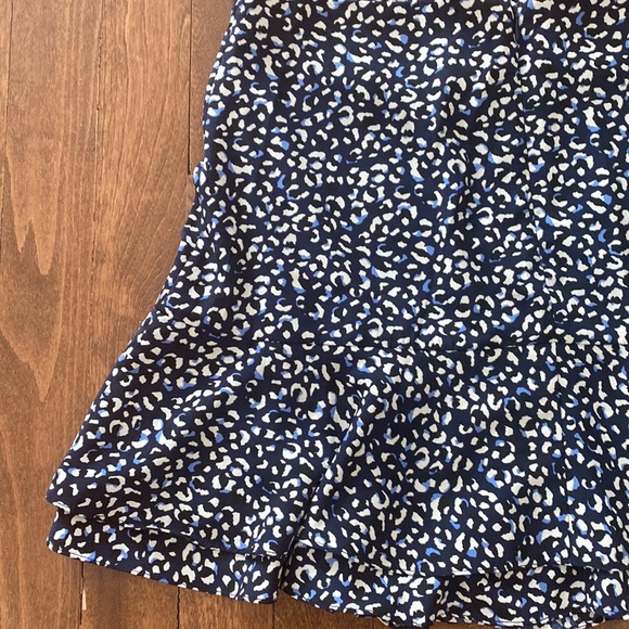 Design Lab Cheetah Print Skirt Navy size Large - Picture 8 of 8